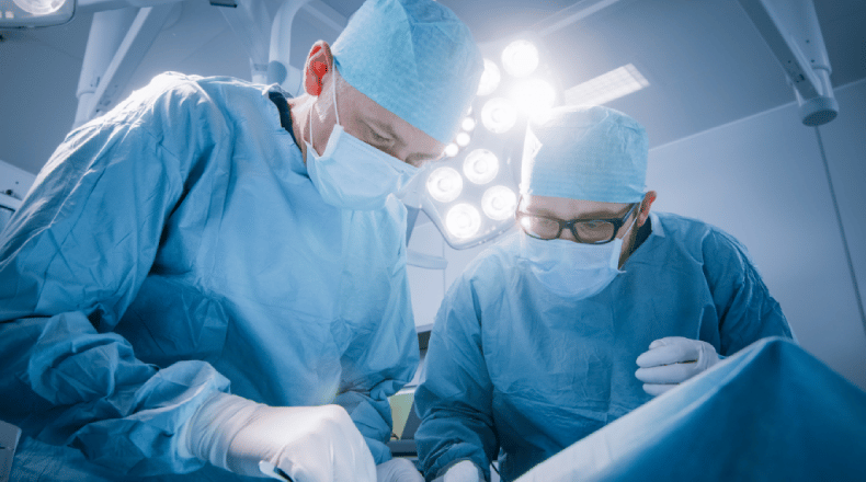 surgeons in the oR