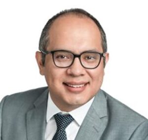 Headshot of Manny Cabrera, Lanier Law Firm Senior Attorney for the asbestos exposure and mesothelioma practice.