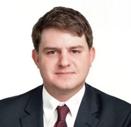 Headshot of Lanier Law Firm Senior Attorney Austin Taylor, who worked in the asbestos and mesothelioma practice.