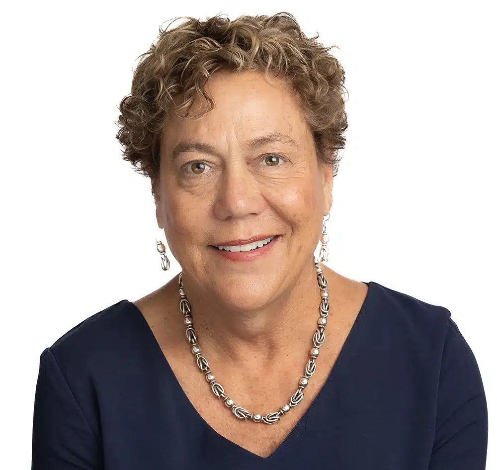 Headshot of the Lanier Law Firm's Senior Attorney, Lynda Lee Weaver