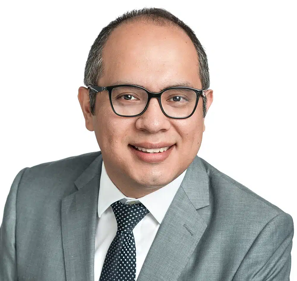 Headshot of the Lanier Law Firm's Senior Attorney, Manny Cabrera