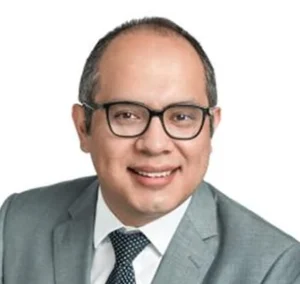 Headshot of Manny Cabrera