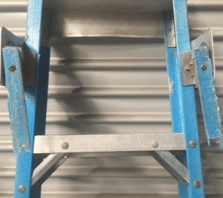 Ladder that compromises construction worker safety