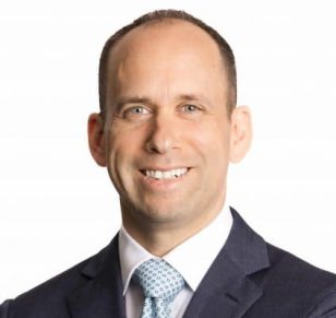 Headshot of David Kuttles, Senior Attorney in the Business Litigation and Pharmaceutical and Product Liability practice.