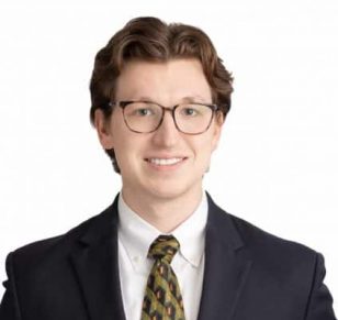 Headshot of Joshua Upham, Lanier Law Firm Attorney in the Issues and Appeals, and Product Liability practice.